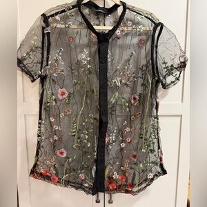 Incerun Shortsleeve Button Down Top L / XL NWOT